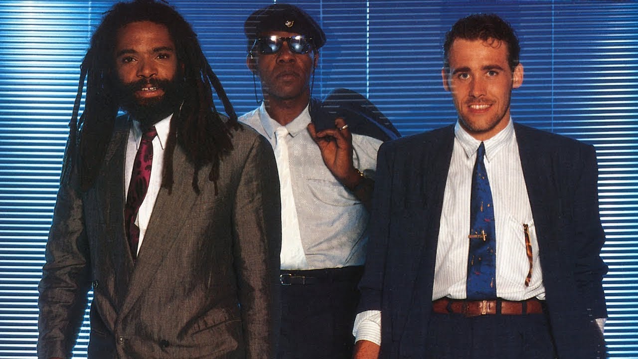 Бэд Бойс Блю. Ты - женщина You're a woman - YouTube