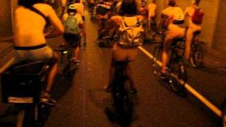 Philly Naked Bike Ride 2010 - 3 Tunnel