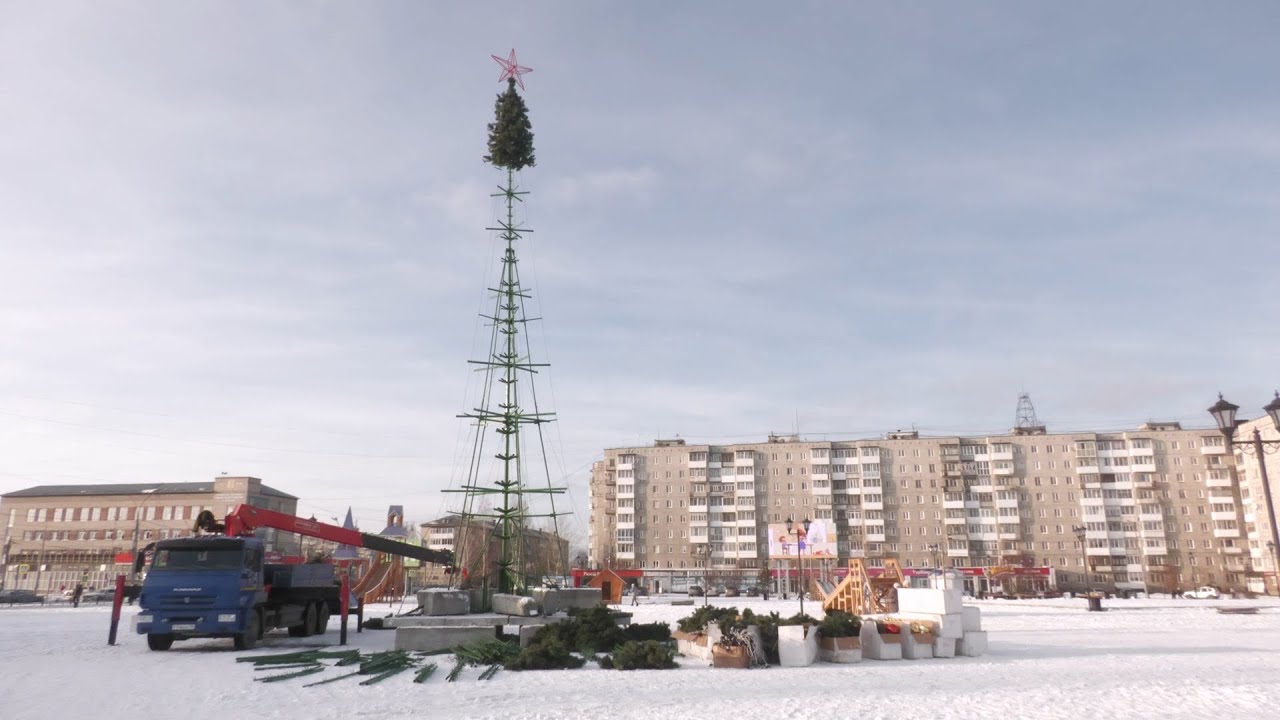 В Серове начинают возводить Зимний городок #серовтв #серов