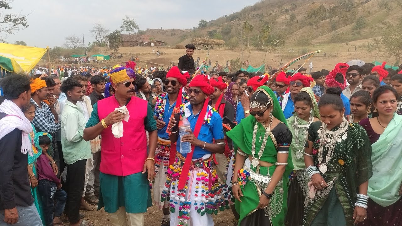 मथवाड़ भगोरिया दलसिंह सरपंच का डांस देसी ढ़ोल मादल कि थाप गूंजती मथवाड़ में भगोरिया 2026 //Aadivasi