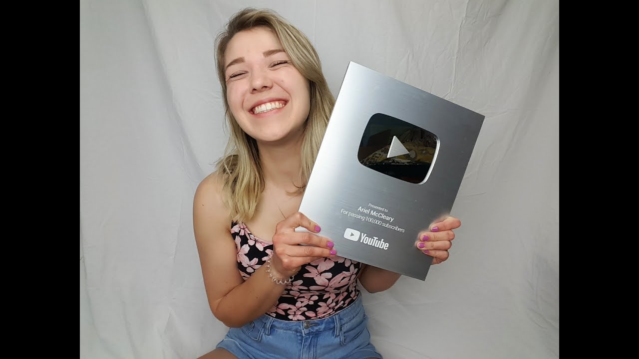 I GOT MY SILVER PLAQUE FROM YOUTUBE!