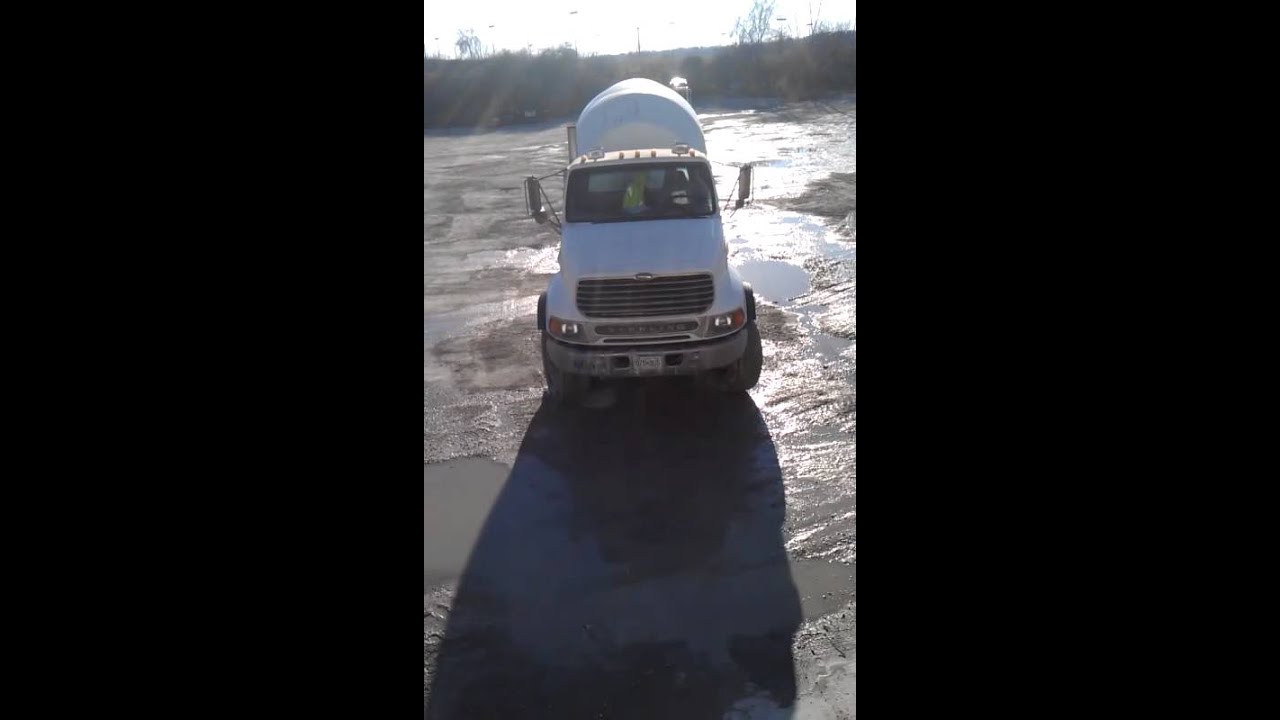 Jingle bells, air horn style YouTube