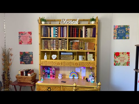 Bible Journaling Desk Tour 🌺