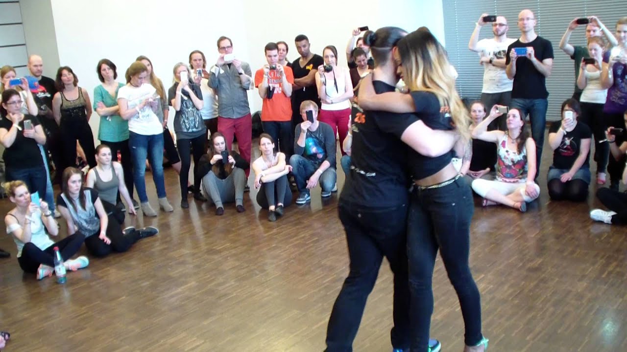 Frankfurt Salsa Festival 2015 Felicien & Isabelle Kizomba Leading and Connection