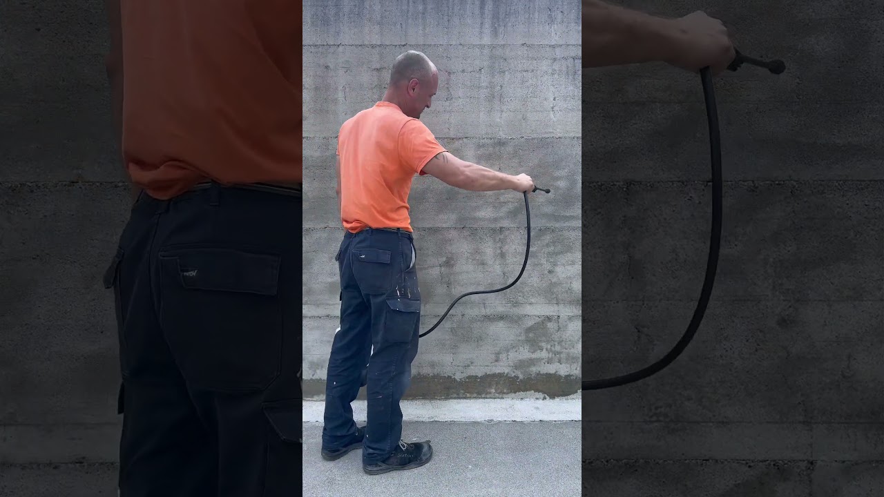 ACCADUEO, scudo invisibile per superfici perfette // ACCADUEO, invisible shield for perfect surfaces