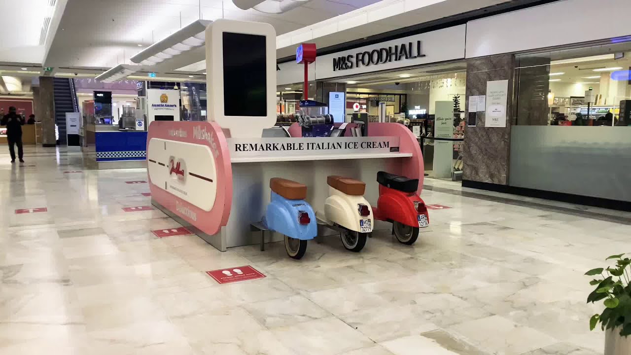 [4K] British shopping centre walk through in quarantine || Brent Cross London || Christmas Lights