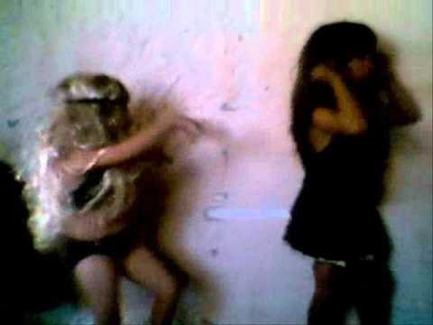 mini lady gaga y beyonce telephone