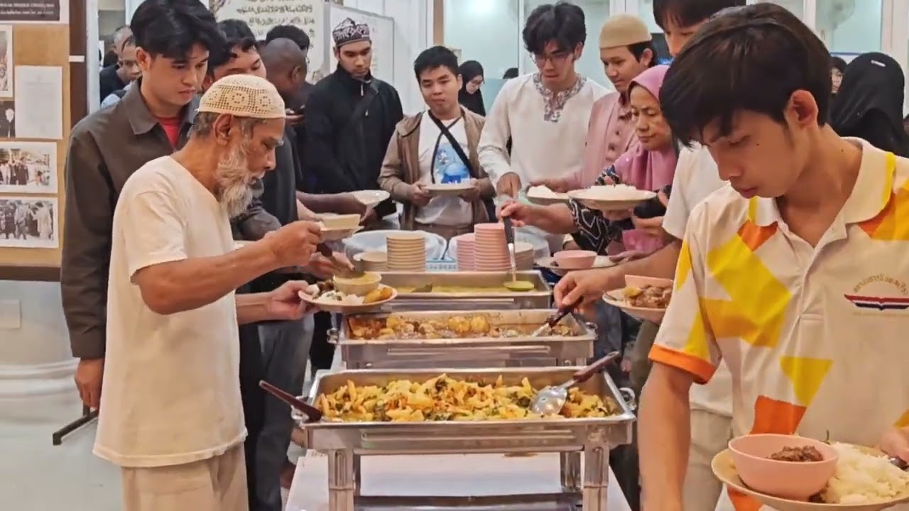 มัสยิดช้างเผือก เดือนรอมฎอนก้าวย่าง แห่งศรัทธา อดีต ปัจจุบัน