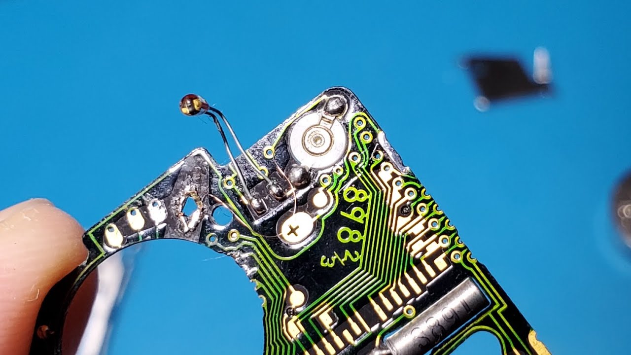 ジャンク】続 CITIZEN デジアナ腕時計が腐ってた - YouTube