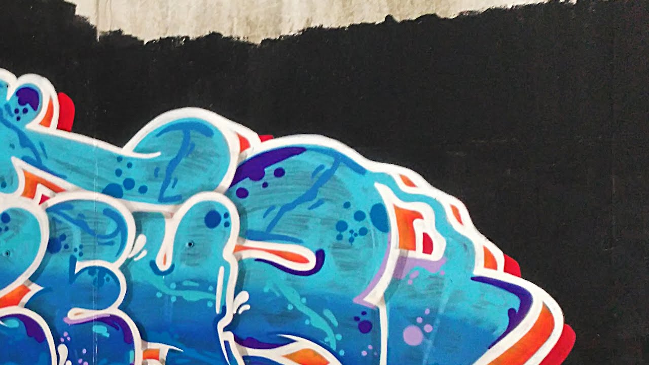 GRAFFITI // rake // large ABANDONED TUNNEL #2