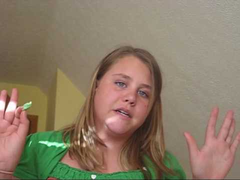 Can you eat stride gum wrappers