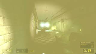 Half Life 2  OVERCHARGED  - At least the roach AI works