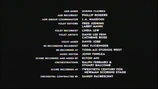 Surviving Christmas 2004 End Credits Showcase 2025