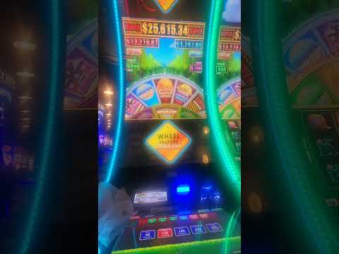 馃専 5 NEW Team Features! 馃幇 Jackpot Master Slots