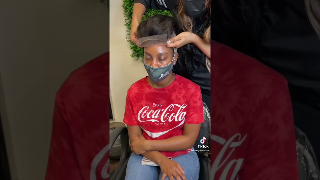 Glueless and removable lace frontal unit ! Wig provided by me invoguemehair