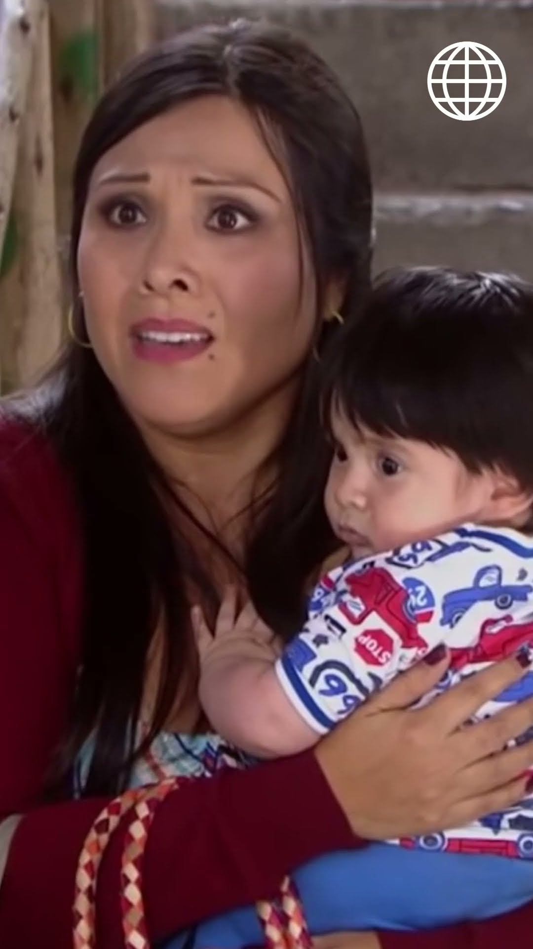 AL FONDO HAY SITIO 8 | When Reyna met Lucho's third wife | #Shorts