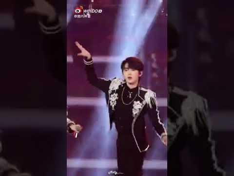 【时代少年团】2020微博之夜TNT《要你管》，单人多角度直拍，现场高清饭拍视频合集 宋亚轩直拍1