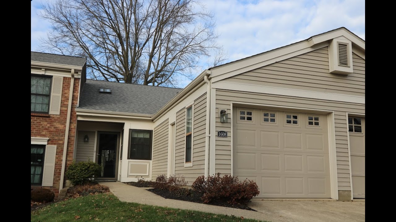 FOR SALE-1608 Greens Edge Dr Florence KY-COLDWELL BANKER ROGERS REALTY-Vicki Sanders Listing Agent