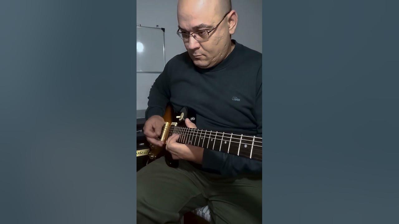 Smooth- SANTANA ft  Rob Thomas        solo cover