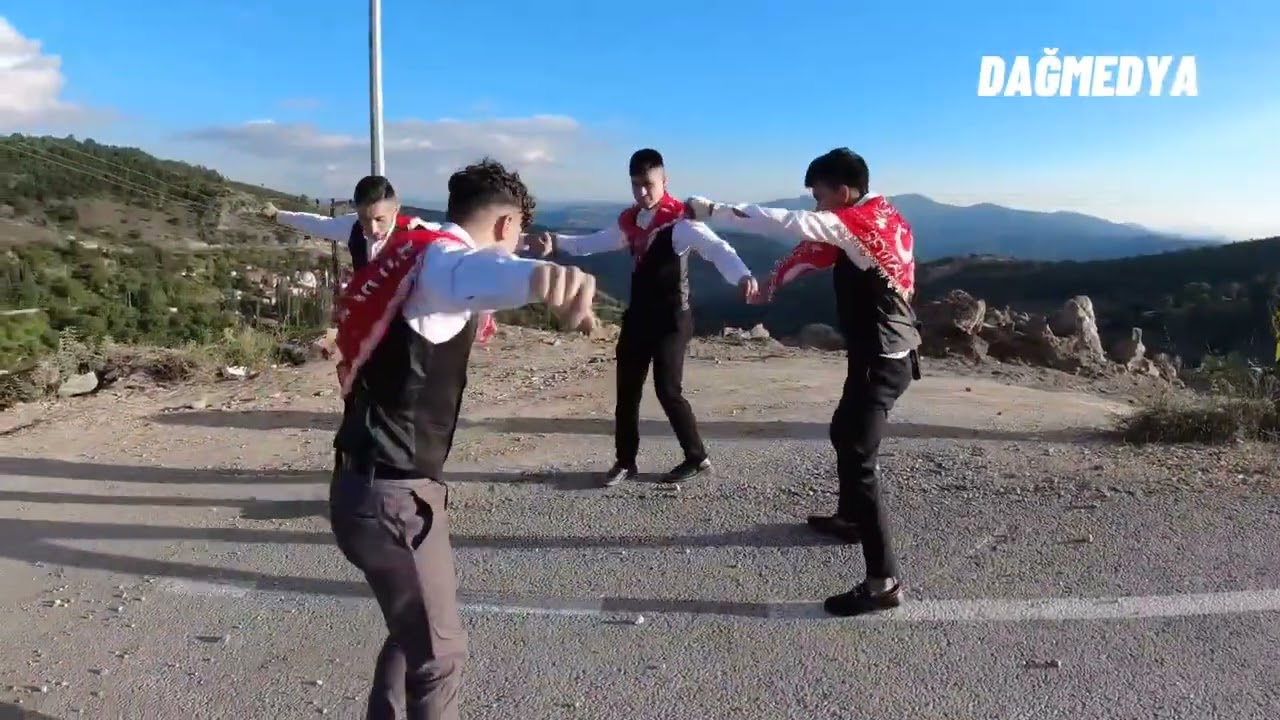 Dedeler Köyü askerleri BAYRAK TEPEDE