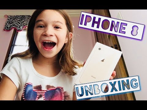 iPhone 8 Unboxing 