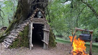 Building Complete And Warm Bushcraft Survival Shelter In The Trunk & Bushcraft Tree Hut, Fireplace