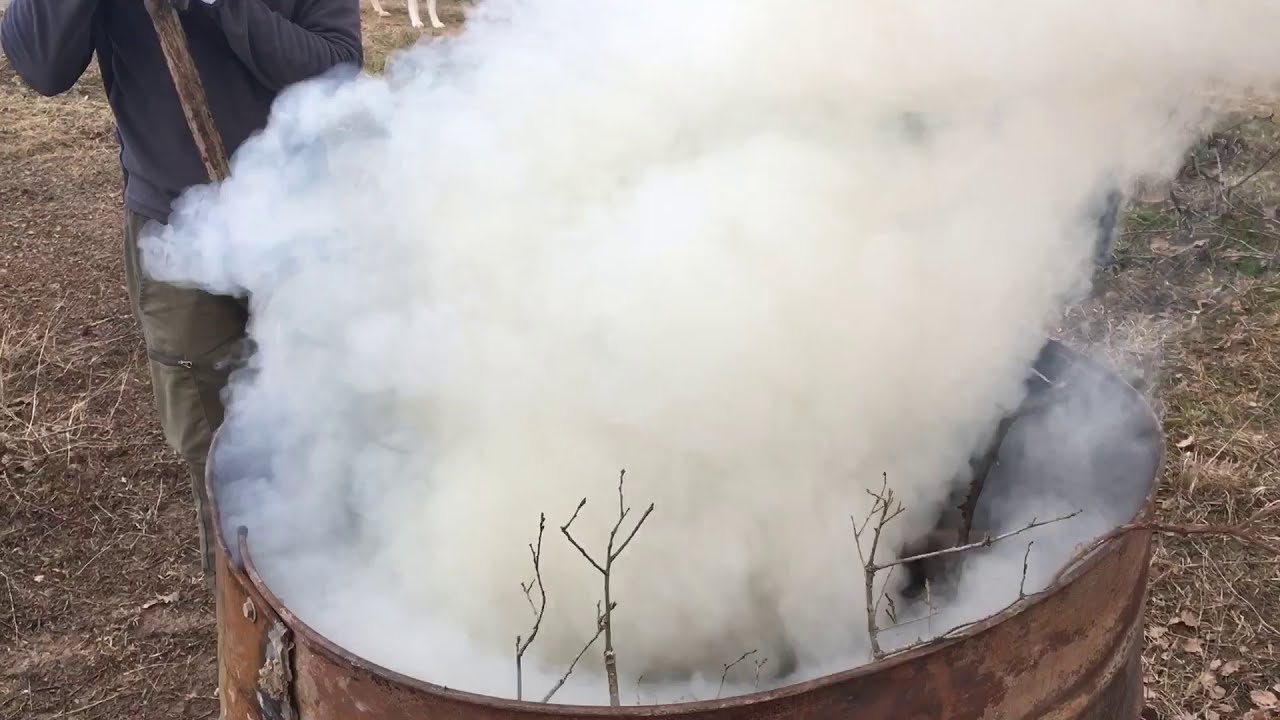 Cómo hacer Biochar casero. SUPER fertilizante para el huerto ecológico