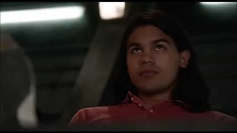 The Flash S03E08 Opening Scene Crossover