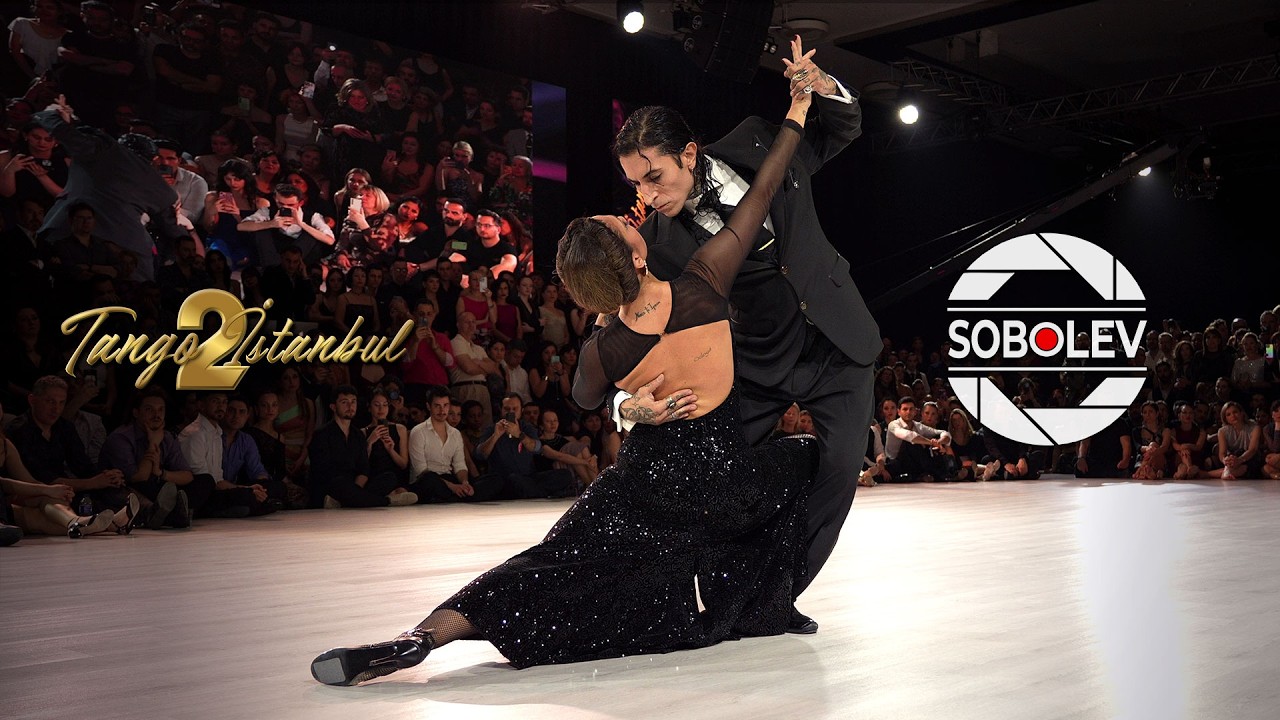 Bruna Estellita & Julian Sanchez - Chiqué