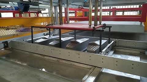 Thick Sheet Vacuum Thermoforming Machine