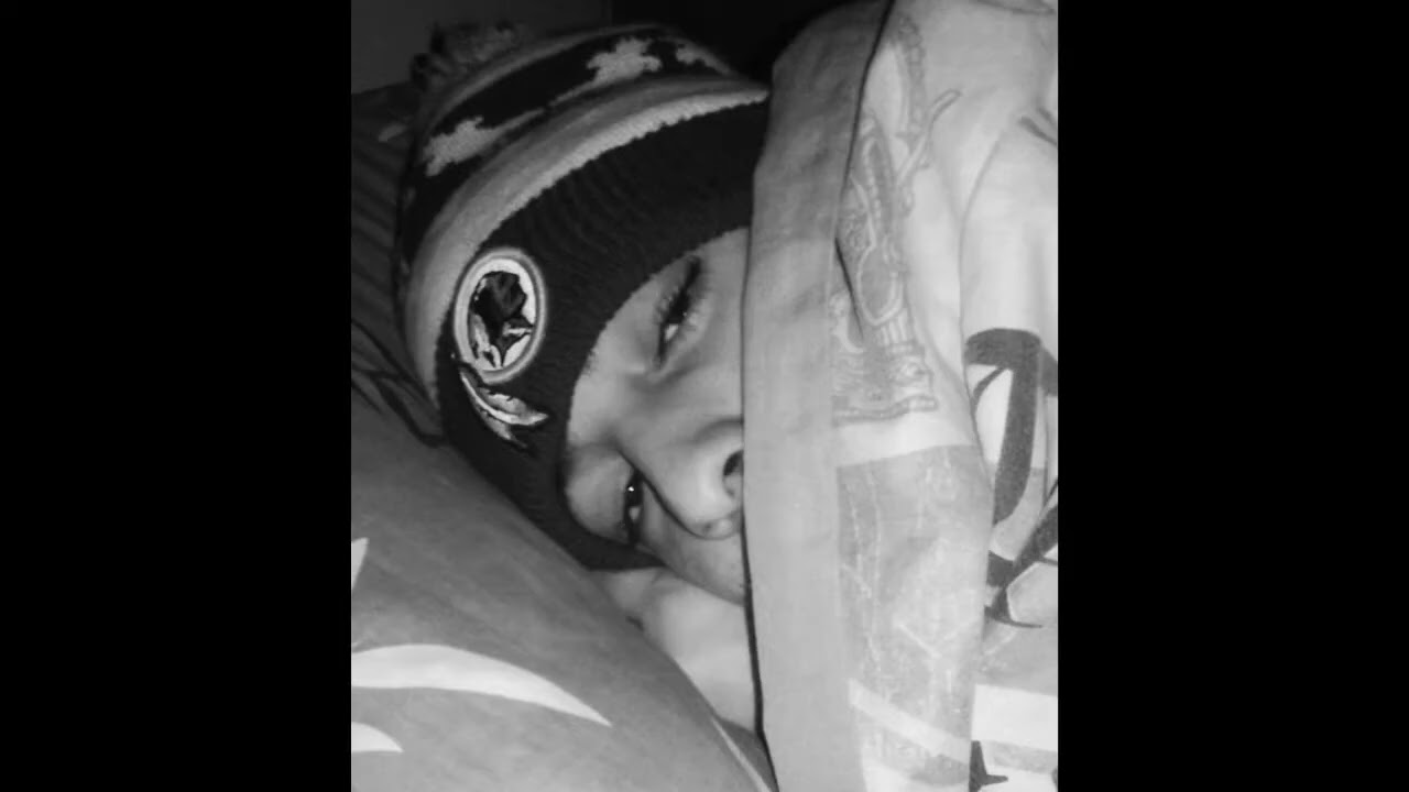 Lil AnG - Disfarce Ft.Mailoh Marsi  (2017)