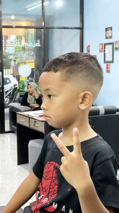 Fade in bocil #haircut #barbershop #fade #skinfade #haircuttutorial