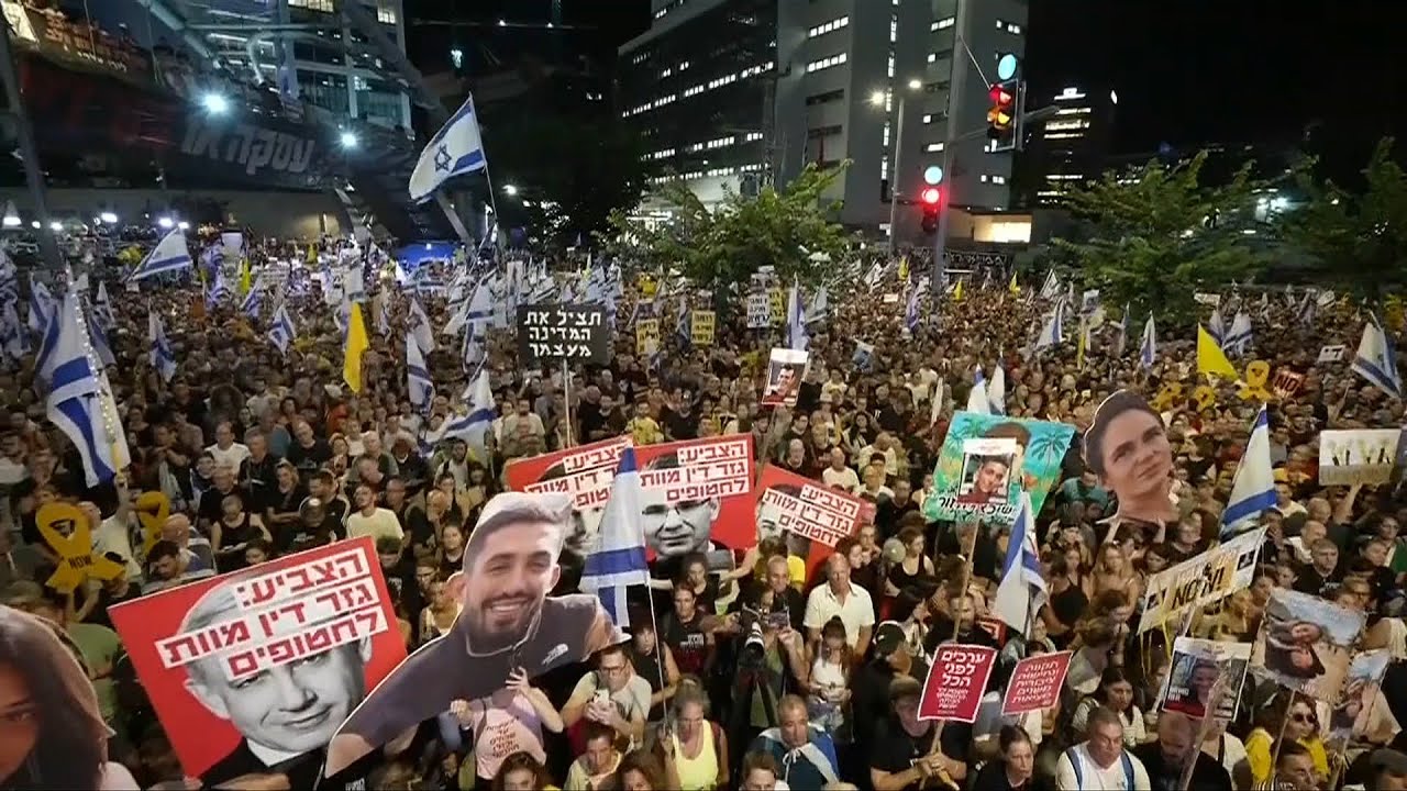 Thousands of Israelis protest in Tel Aviv to demand the release of ...