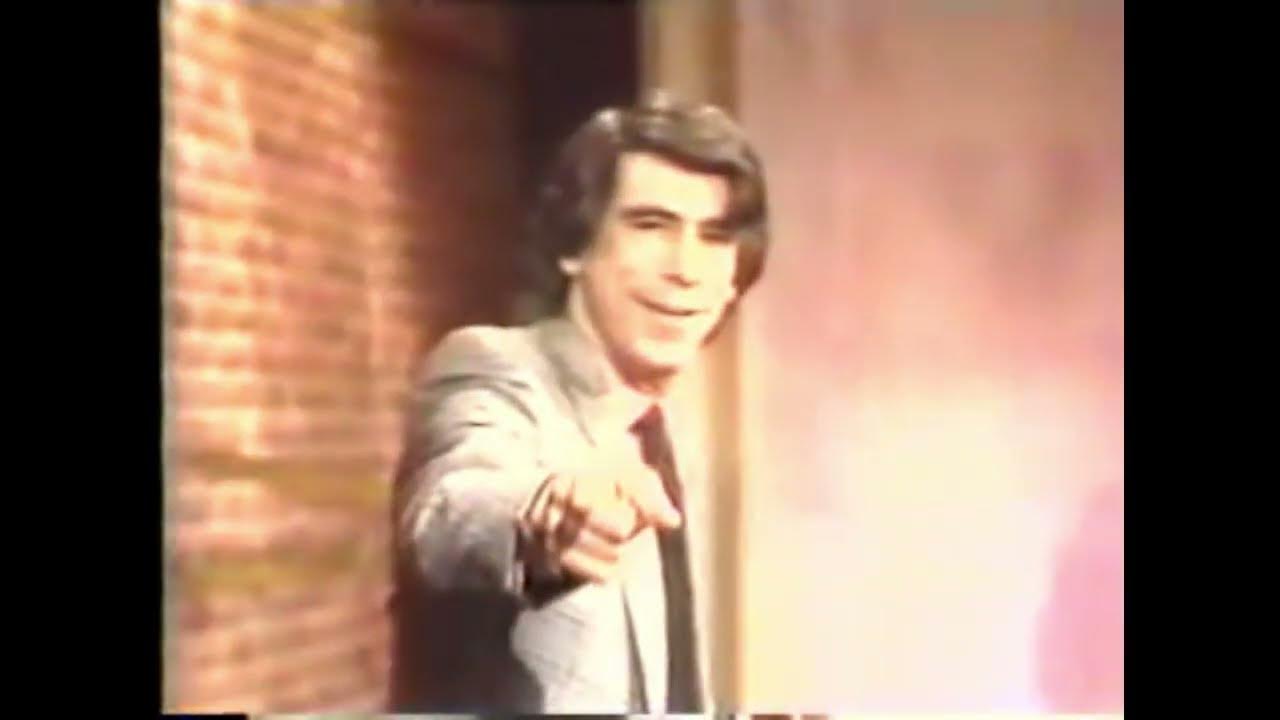 Infamous Richard Belzer/Hulk Hogan Talk Show incident from 