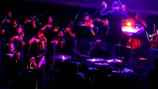 ARCHIVE + orchestre symphonique : Headlight (Live), Paris, Le Grand Rex, 5 avril 2011