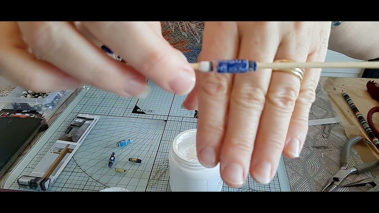 ON SE FABRIQUE NOS BIJOUX D'ALBUM / ALLEZ GOOOOO 