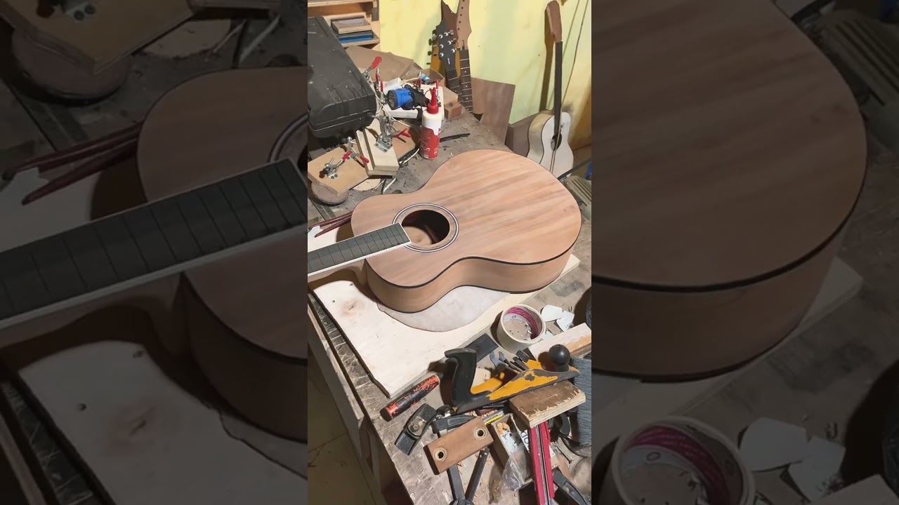Acouistic guitar handmade full solid all mahogany.
