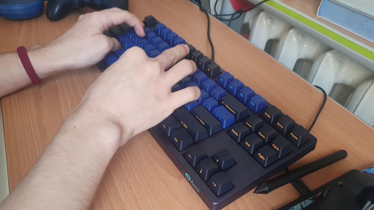 Akko 3087 typing test (cherry mx red)