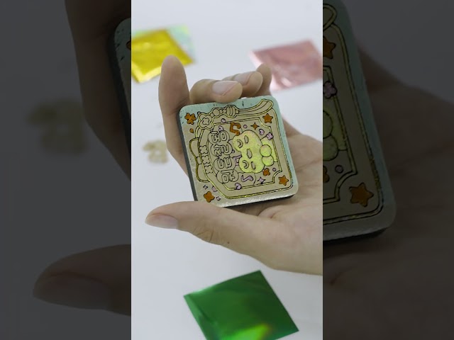 반짝 거리는 미니 행운 부적 만들기 ASMR???? : Making a Sparkling Mini Lucky Charm #asmr #satisfying  #diy #shorts