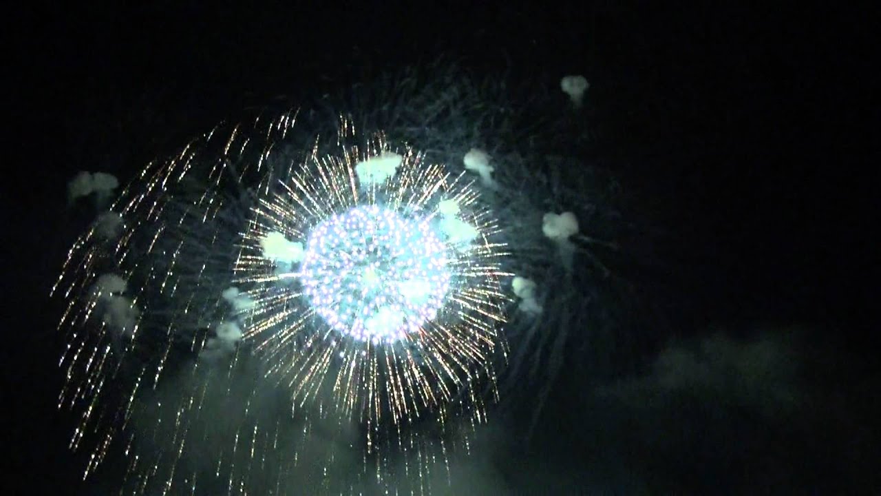 Pgi 12 Kellie Coffey We Go On Disney Illuminations Youtube