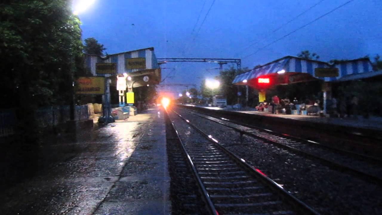 Ripper WDP-4 strikes hard bang on with Darjeeling Mail !!