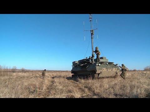 Учение со специалистами РЭБ ВВО по электронному подавлению радиосетей условного противника