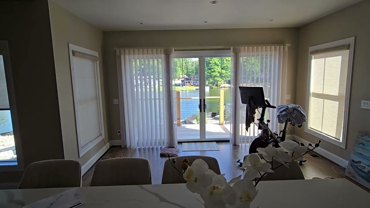 Reduce Glare & Enjoy the View | SmartDrape + Solar Shades in Enfield, CT Home | Budget Blinds