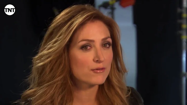 Random Questions with Angie & Sasha | Rizzoli & Is...