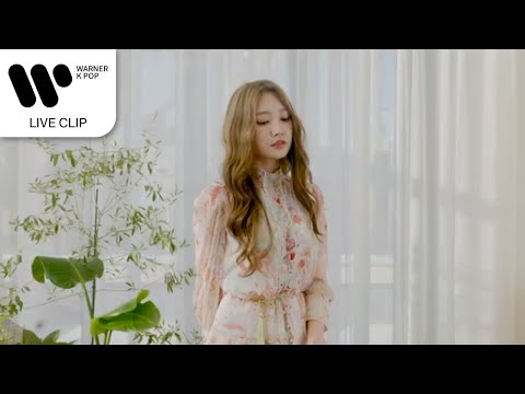 Youtube: Ribbon in the sky / Rumy
