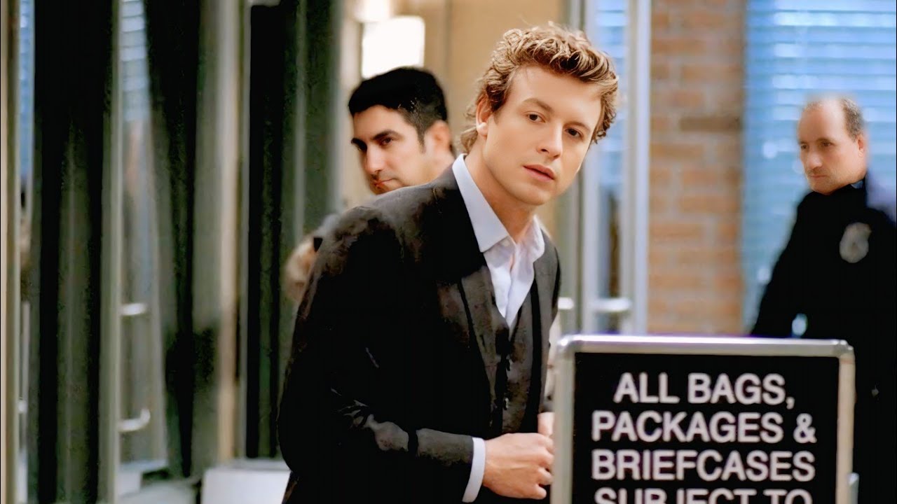 جريمة لرجل بيقتحم مركز الشرطة وفى ايده جثة بنت لكن الغريبة أنه مقتنع أنها بطاطس!!! لكن الصدمة لما 