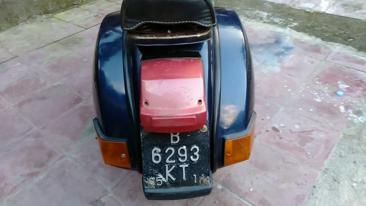Vespa exclusive 2 - YouTube