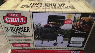 Unboxing and Assembly of Expert Grill