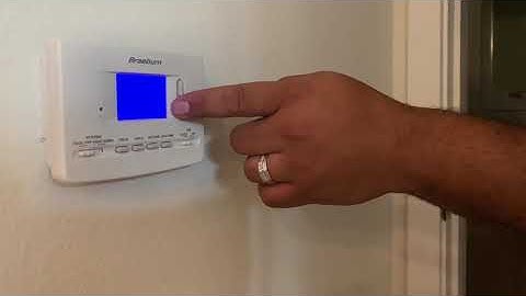 Using the Hold button on your AC thermostat