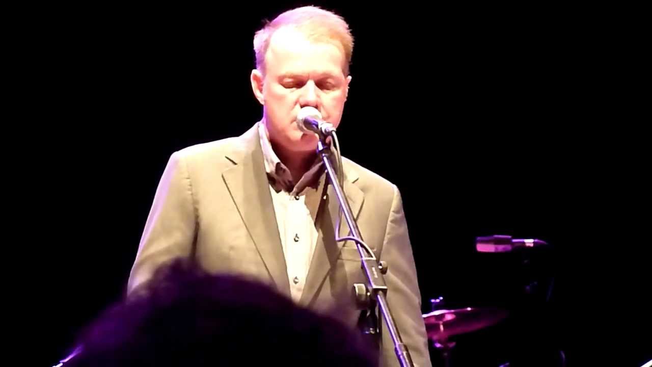 Watch Edwyn Collins - Down The Line - Liverpool Phil - 20-04-2013 on YouTube Watch Edwyn Collins - Down The Line - Liverpool Phil - 20-04-2013 on YouTube